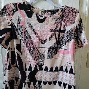 Avirate Modern Art Top - Size 10